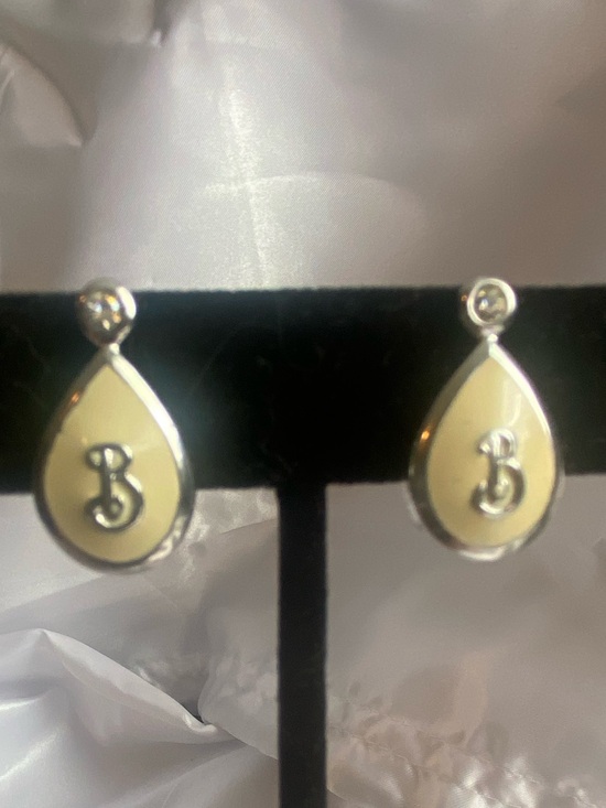 Burberry Jewelry - Burberry Vintage Cream Enamel B Logo Clip-On Earrings Silver Tone Rare EUC